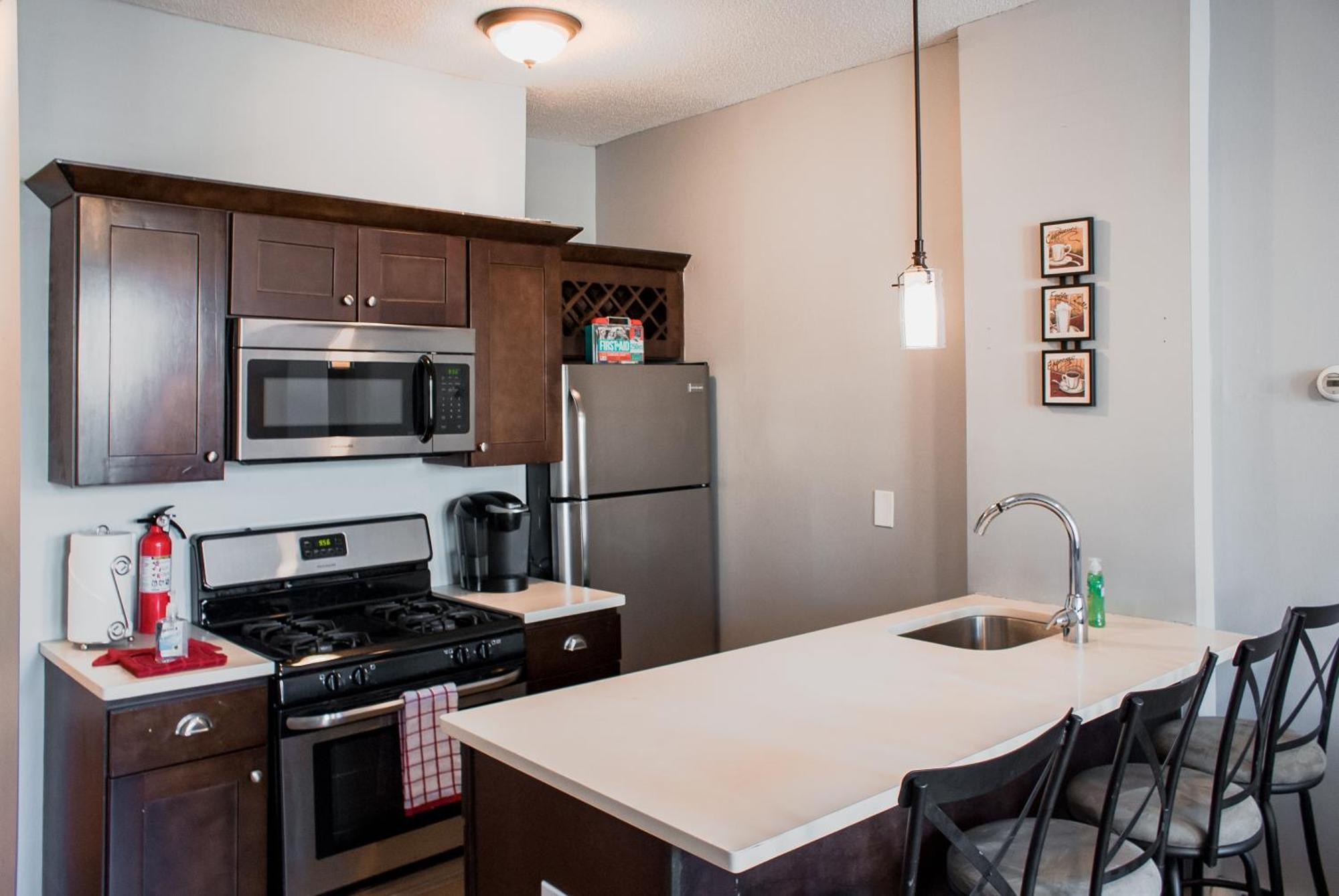 Lovely 2Br Apartment By Wooster Square- Great Neighborhood نيو هافن المظهر الخارجي الصورة