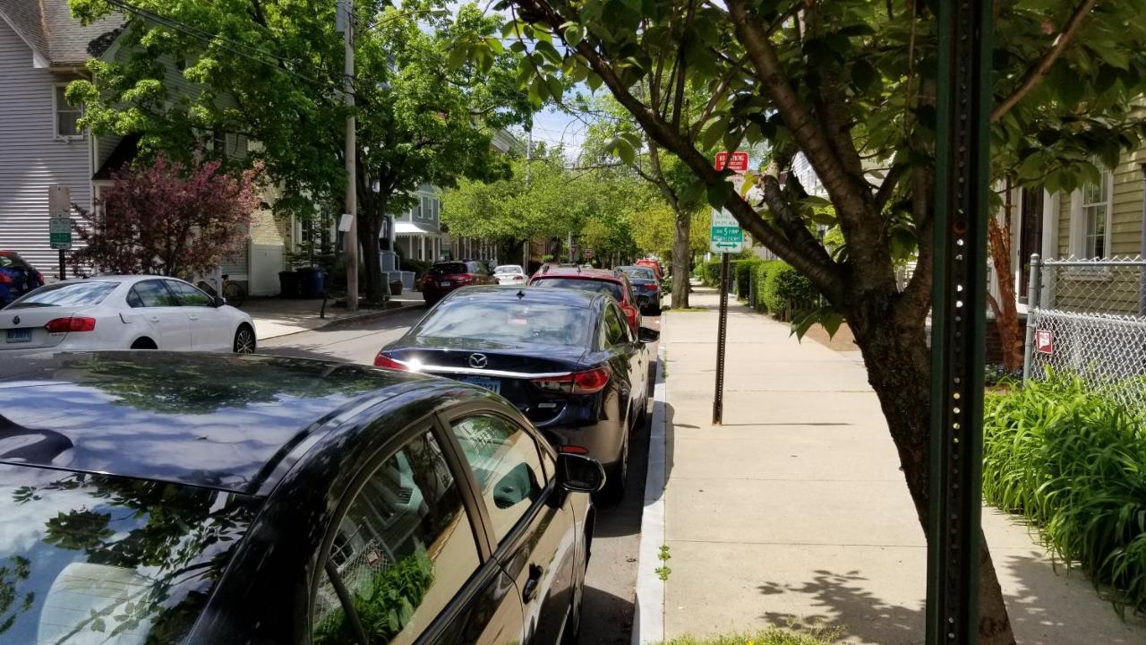 Lovely 2Br Apartment By Wooster Square- Great Neighborhood نيو هافن المظهر الخارجي الصورة